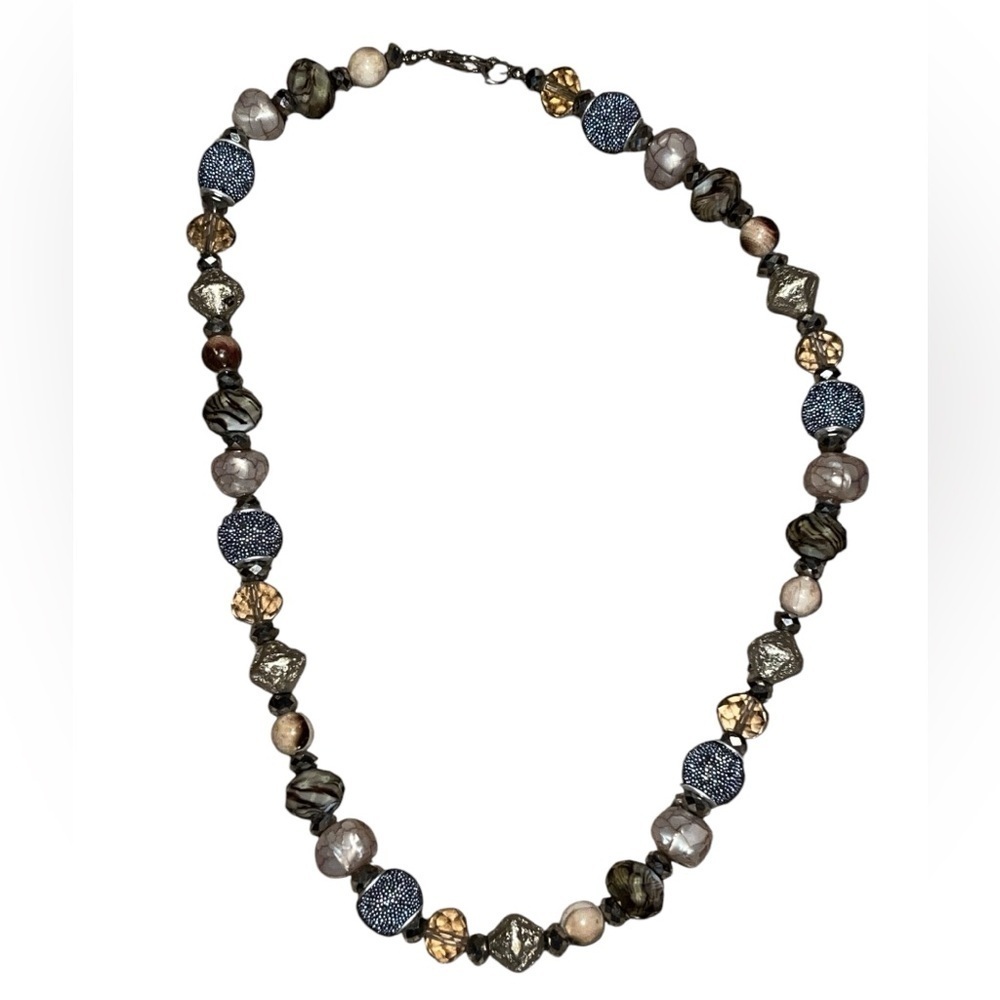 ❤️🔥 Rare Vintage Bead Necklace - Picture 2 of 3